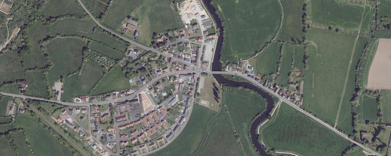Vue aérienne de Saint-Fromond (Manche)