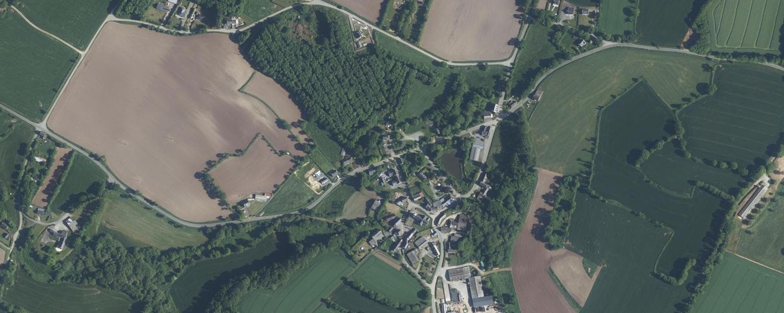 Vue aérienne de Saint-Gildas (Côtes-d'Armor)