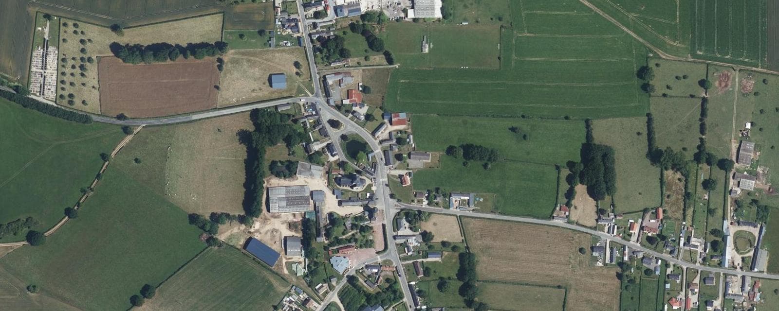 Vue aérienne de Saint-Léger-aux-Bois (Seine-Maritime)