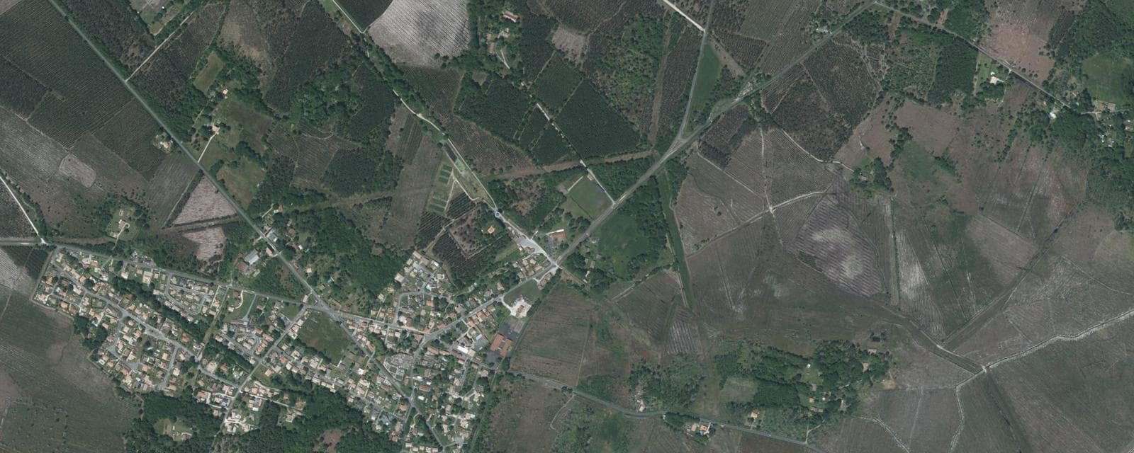 Vue aérienne de Saint-Magne (Gironde)