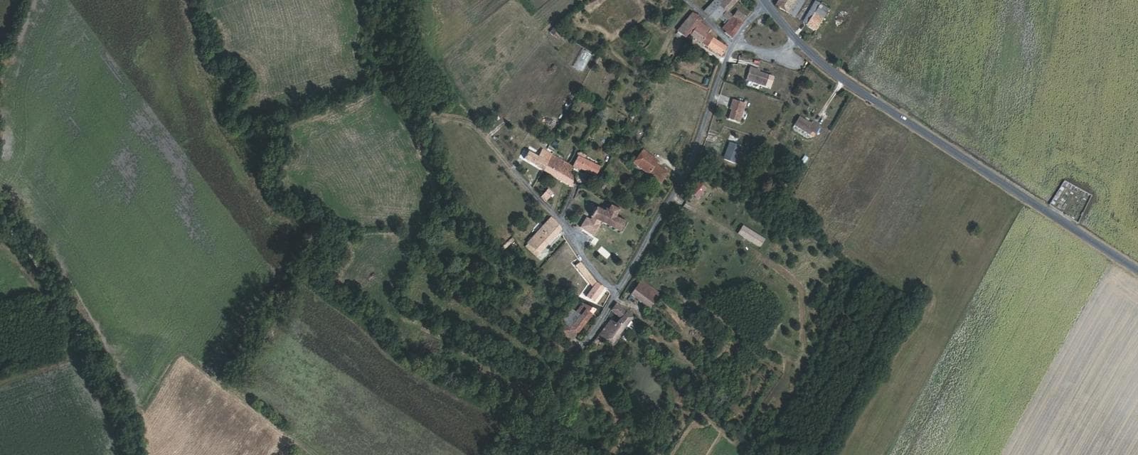 Vue aérienne de Saint-Médard (Charente-Maritime)