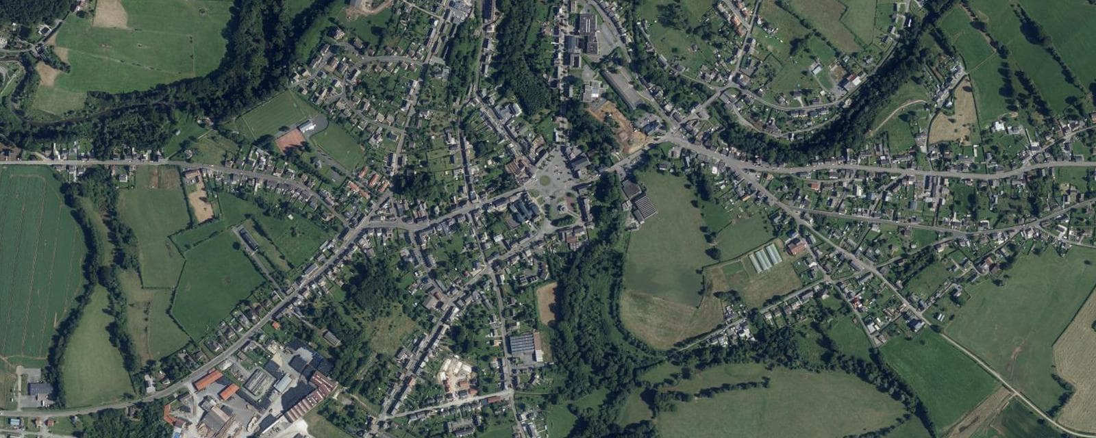 Vue aérienne de Saint-Michel (Aisne)