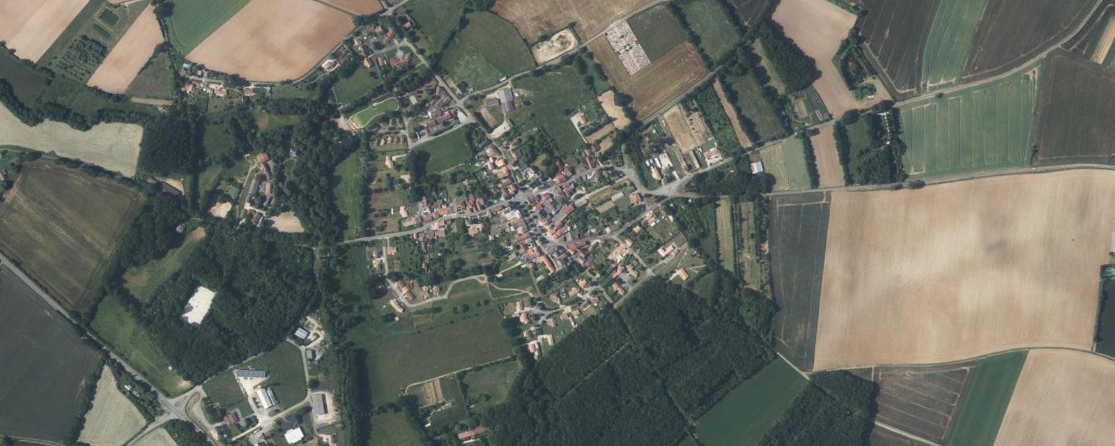 Vue aérienne de Saint-Secondin (Vienne)