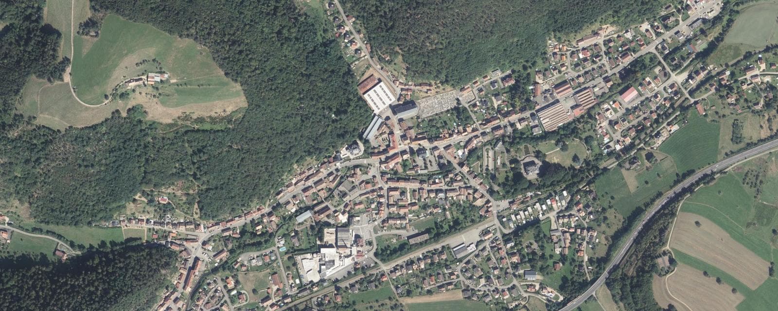 Vue aérienne de Sainte-Croix-aux-Mines (Haut-Rhin)