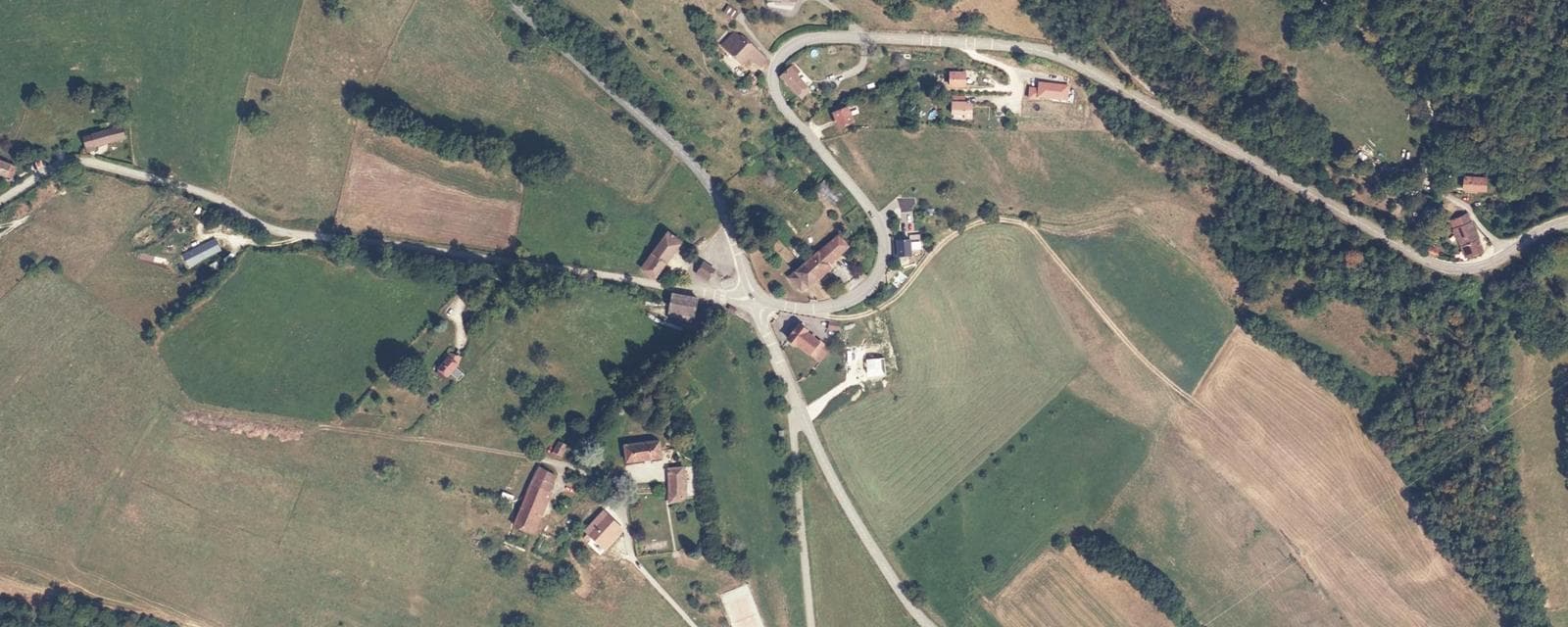 Vue aérienne de Sainte-Marie-d'Alvey (Savoie)
