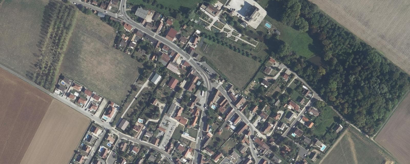 Vue aérienne de Saulon-la-Rue (Côte-d'Or)