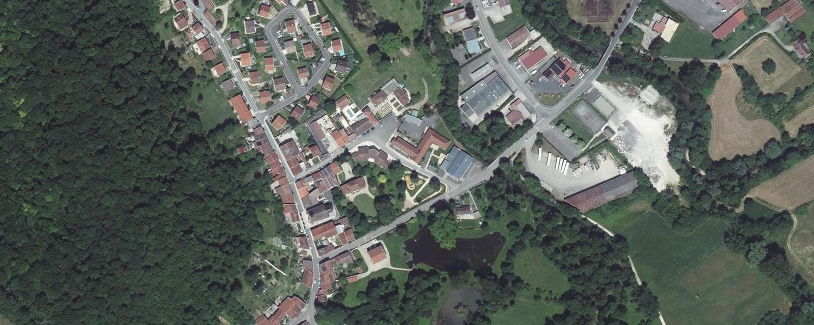 Vue aérienne de Savonnières-devant-Bar (Meuse)