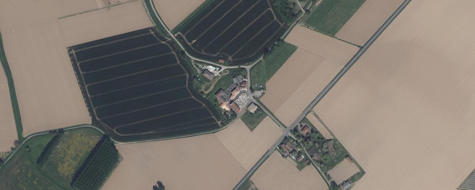 Vue aérienne de Sénestis (Lot-et-Garonne)