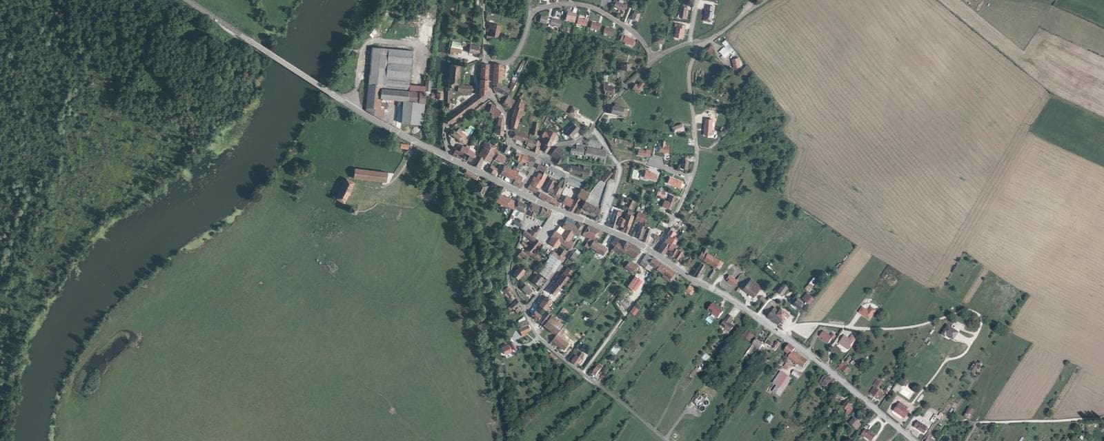 Vue aérienne de Seveux-Motey (Haute-Saône)