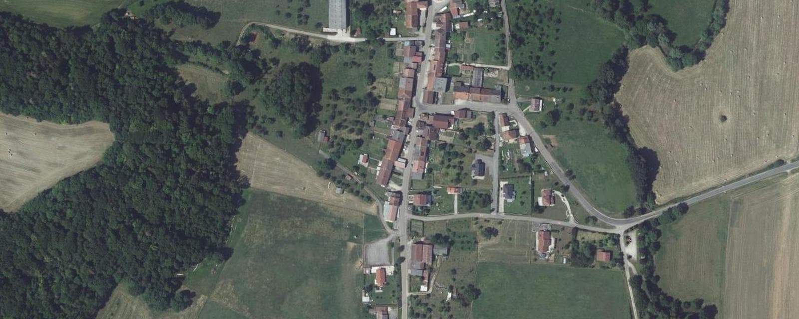 Vue aérienne de Sommerécourt (Haute-Marne)