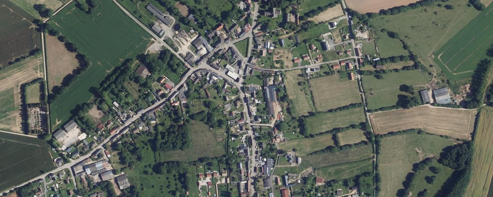 Vue aérienne de Sommereux (Oise)