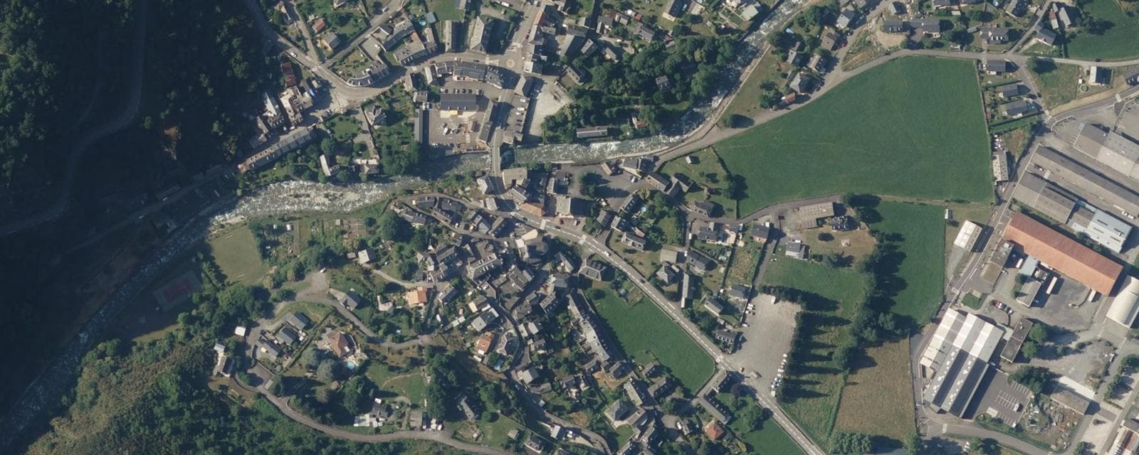 Vue aérienne de Soulom (Hautes-Pyrénées)