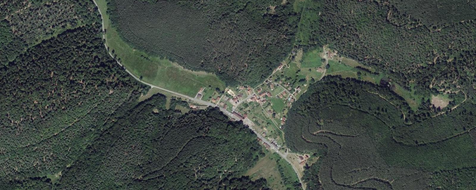 Vue aérienne de Sturzelbronn (Moselle)