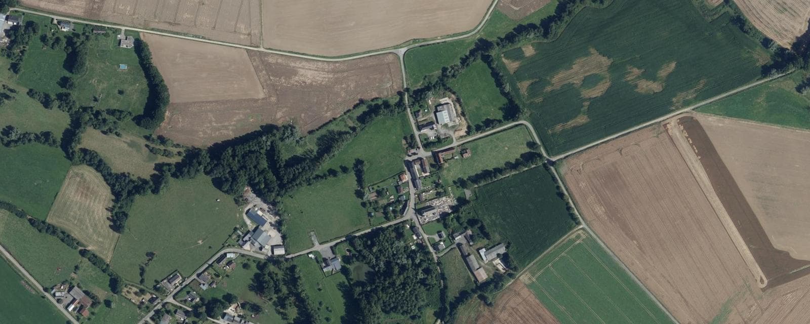 Vue aérienne de Thenailles (Aisne)