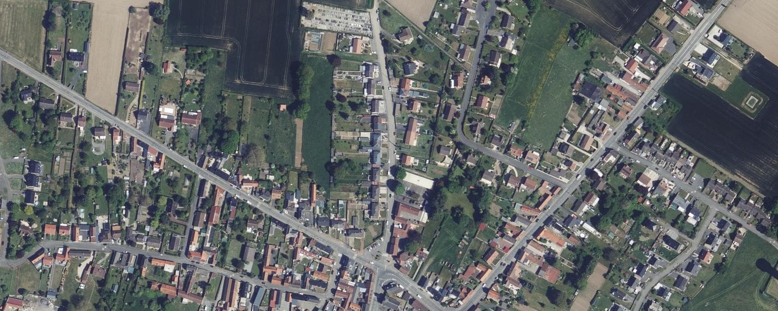 Vue aérienne de Tortequesne (Pas-de-Calais)