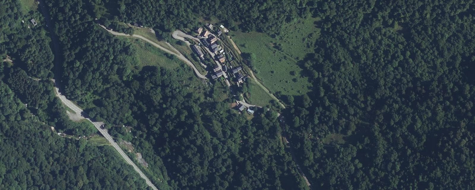 Vue aérienne de Trébons-de-Luchon (Haute-Garonne)