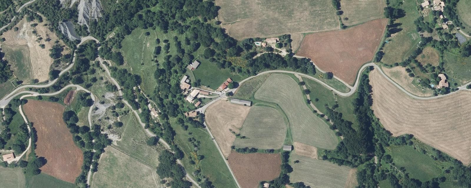 Vue aérienne de Truinas (Drôme)
