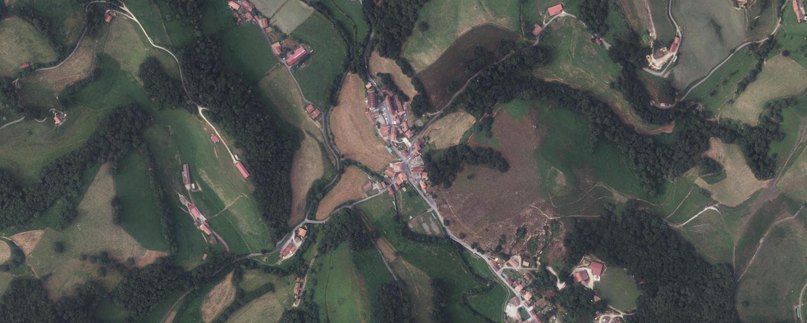 Vue aérienne de Urepel (Pyrénées-Atlantiques)
