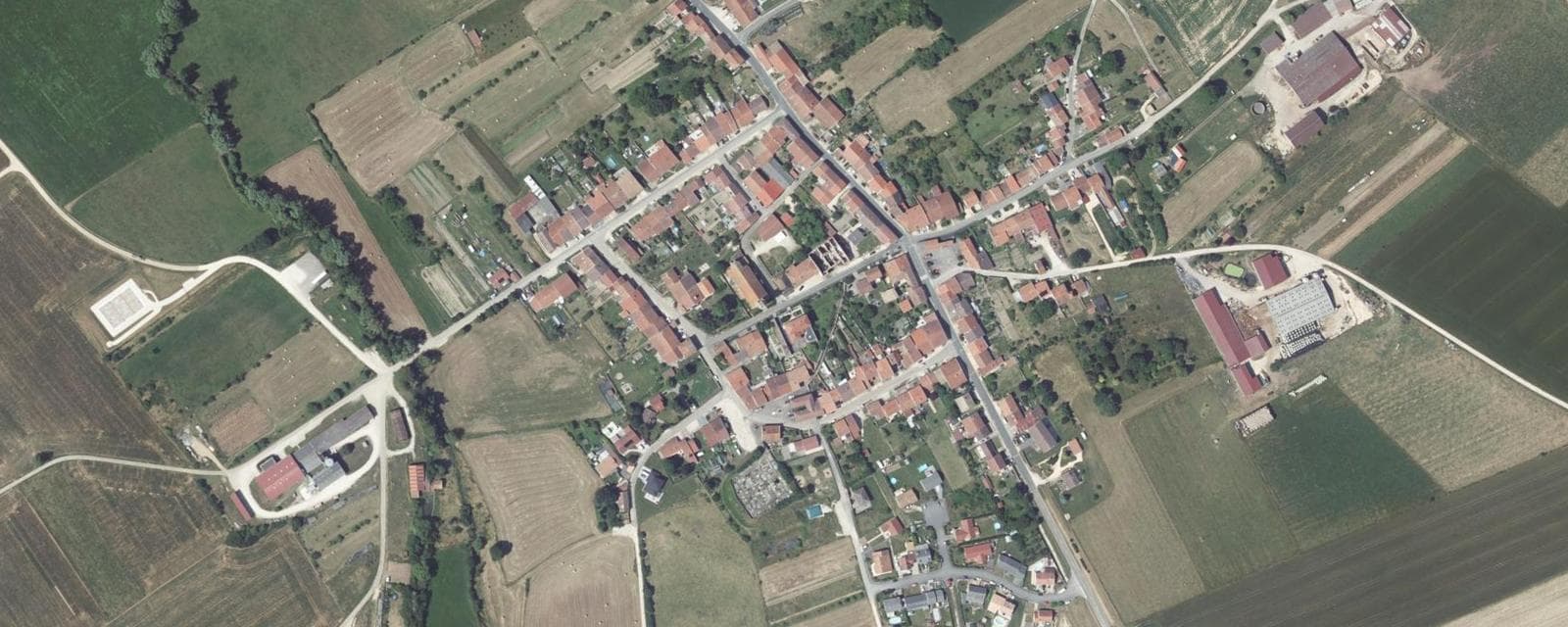 Vue aérienne de Uruffe (Meurthe-et-Moselle)
