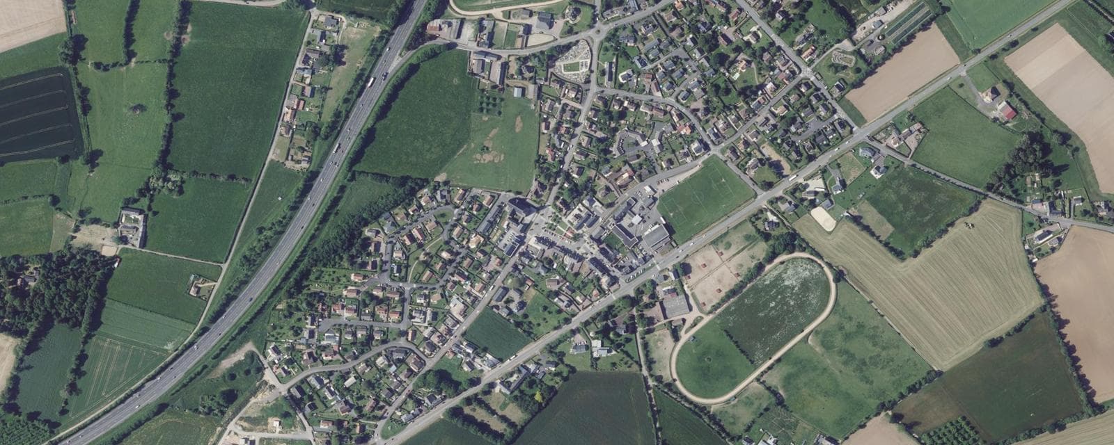 Vue aérienne de Val d'Arry (Calvados)