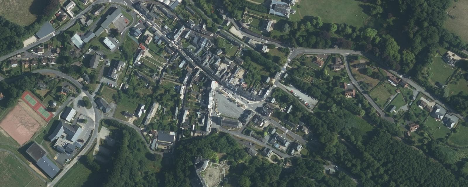 Vue aérienne de Valmont (Seine-Maritime)