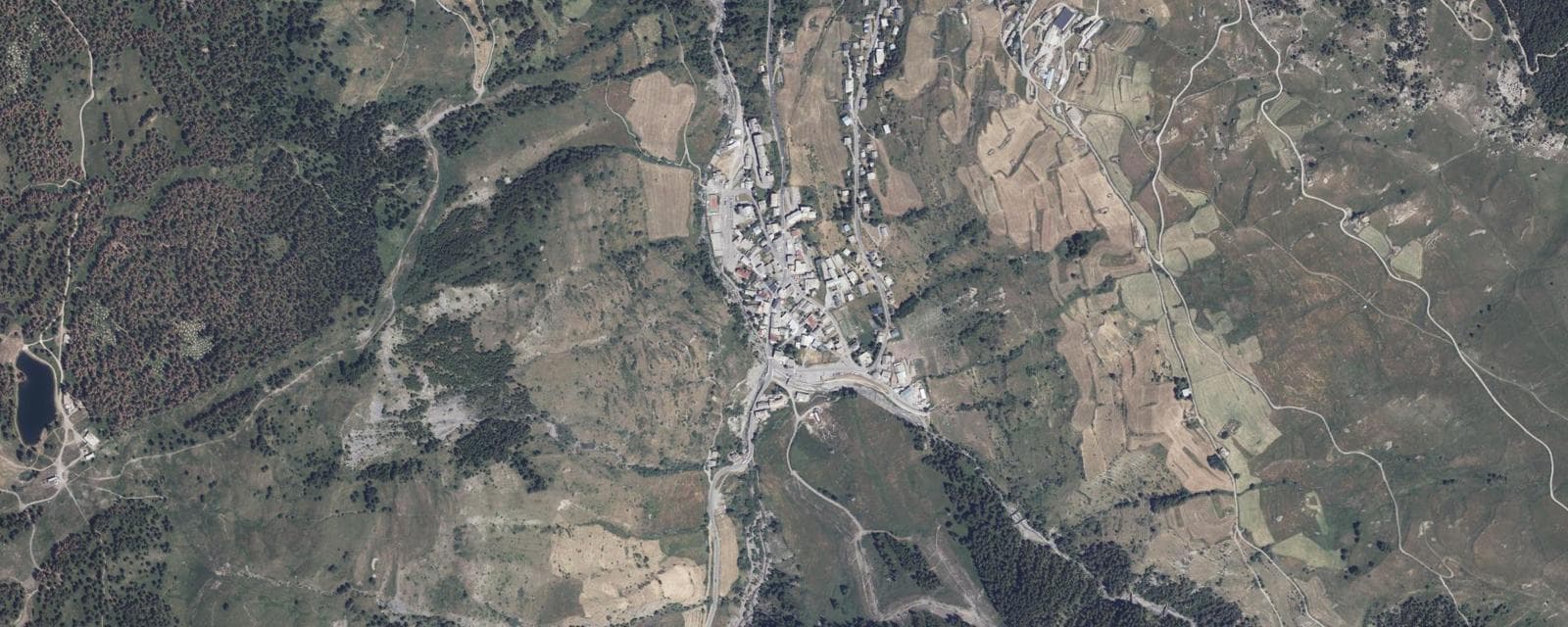 Vue aérienne de Vars (Hautes-Alpes)