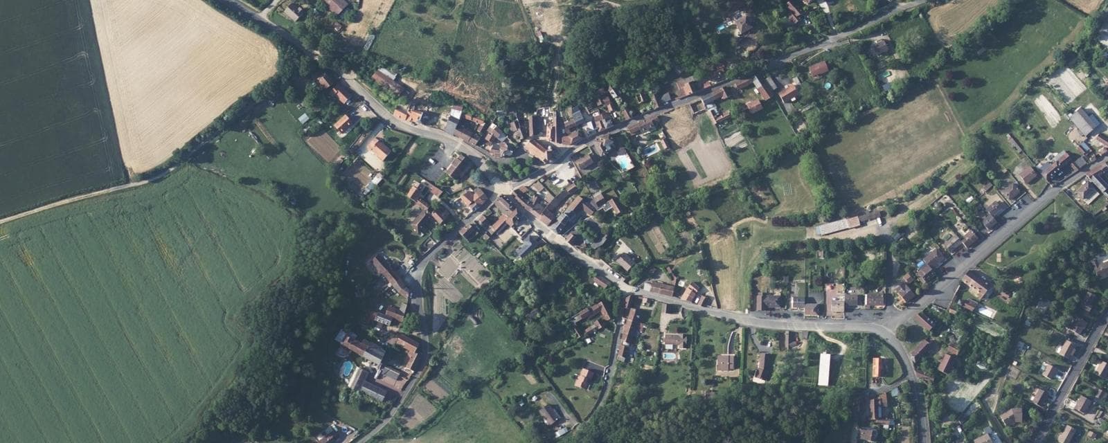 Vue aérienne de Vaux-sur-Vienne (Vienne)