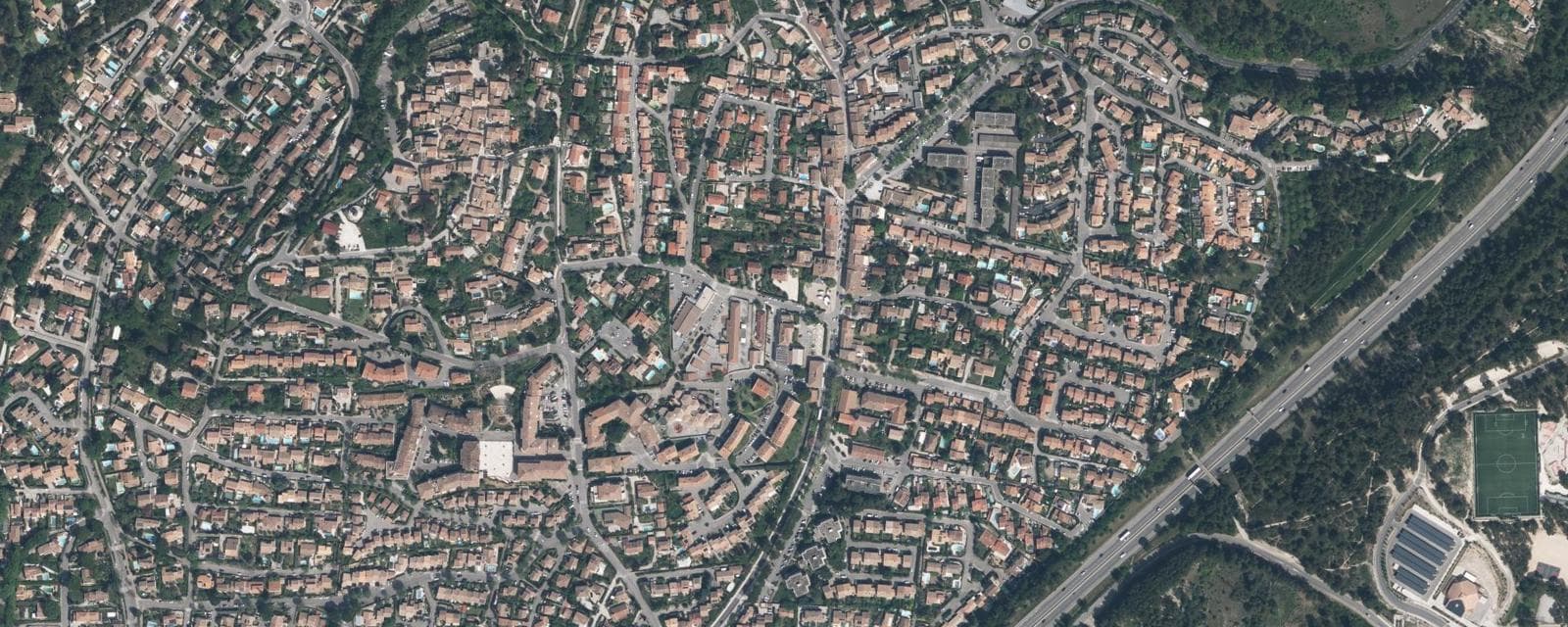 Vue aérienne de Venelles (Bouches-du-Rhône)