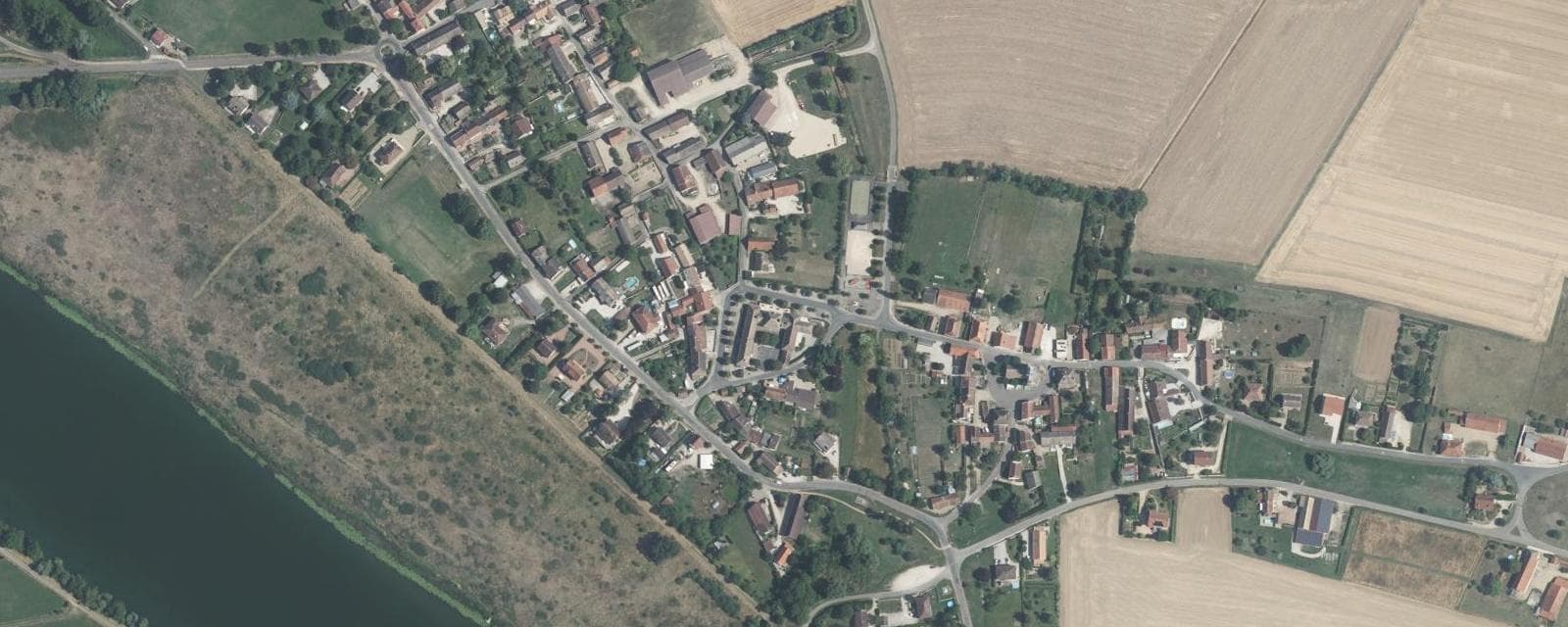 Vue aérienne de Verjux (Saône-et-Loire)