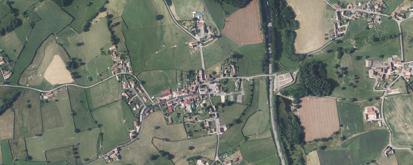 Vue aérienne de Verosvres (Saône-et-Loire)
