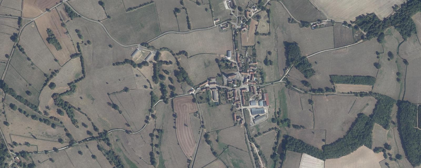 Vue aérienne de Viévy (Côte-d'Or)