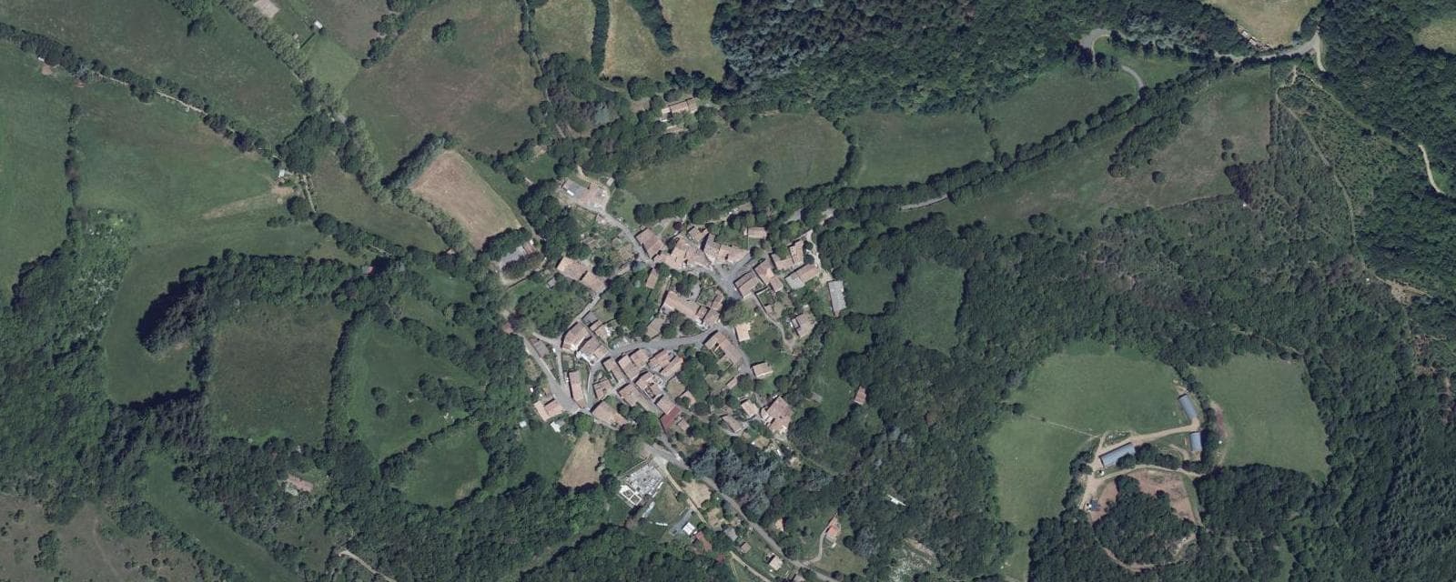 Vue aérienne de Villardebelle (Aude)