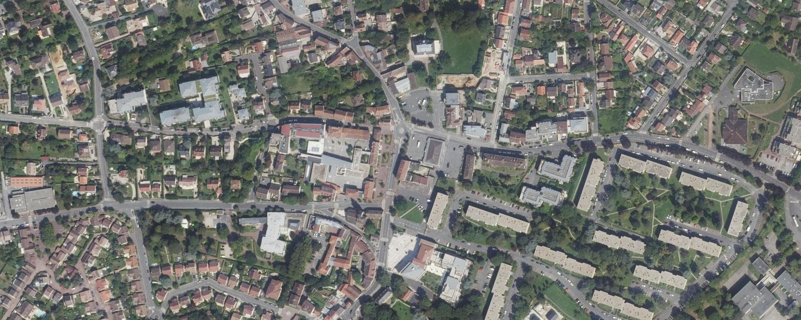 Vue aérienne de Villecresnes (Val-de-Marne)