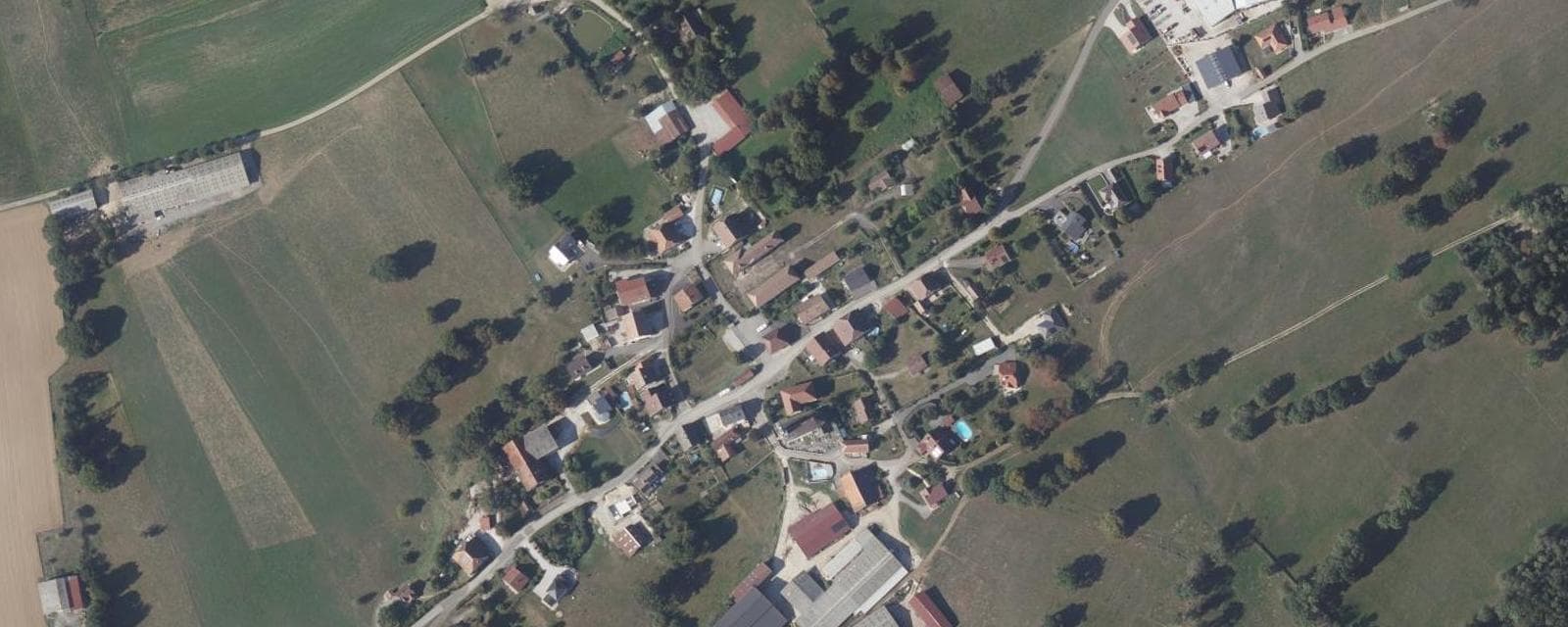 Vue aérienne de Villers-Saint-Martin (Doubs)