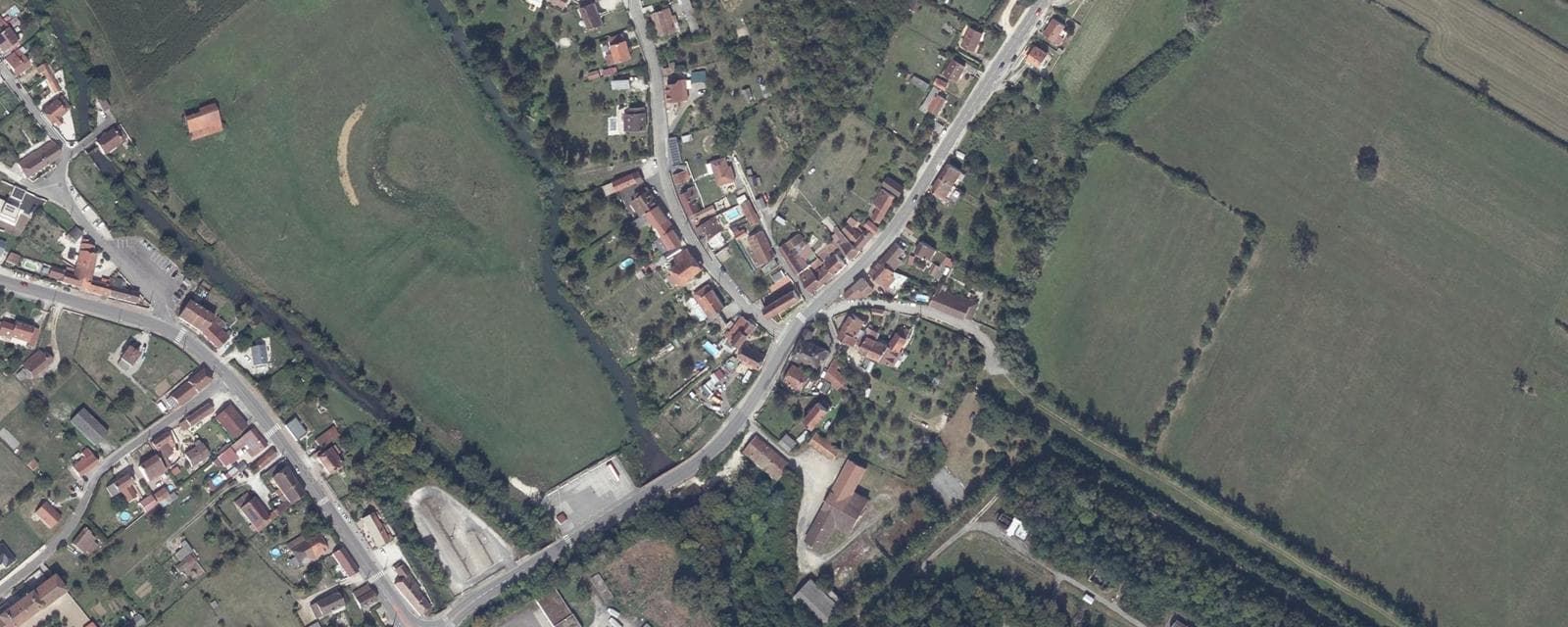 Vue aérienne de Vonges (Côte-d'Or)