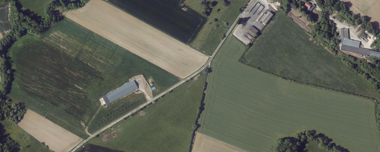 Vue aérienne de Wasigny (Ardennes)