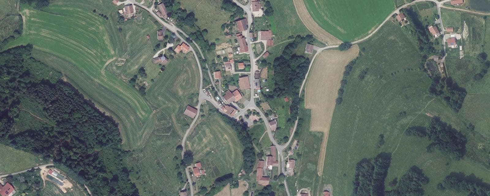 Vue aérienne de Xamontarupt (Vosges)